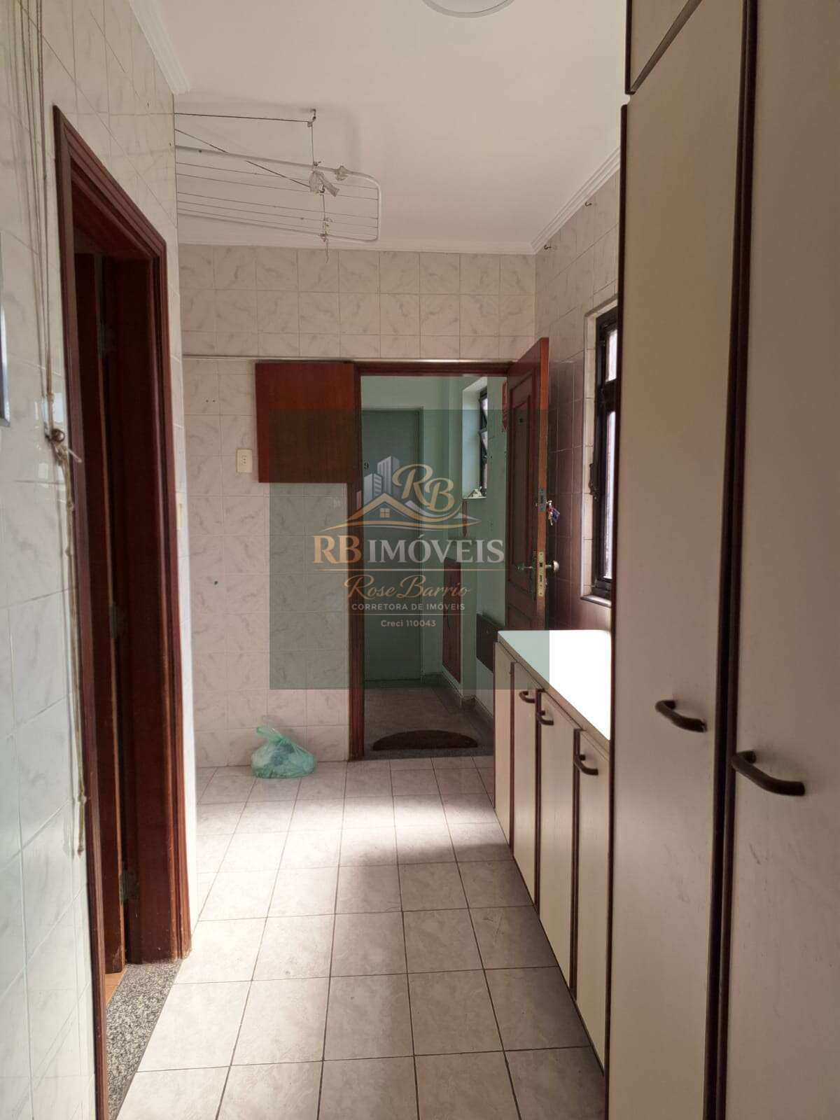 Apartamento à venda, no Araucaria em Santos, Ponta da Praia, com 4 quartos, 177m²